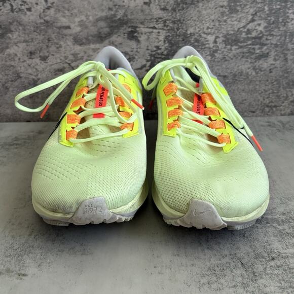 Nike Air Zoom Pegasus 38 Men Size 14 Running Shoe CW7356-700 Barely Volt/Black main image 5